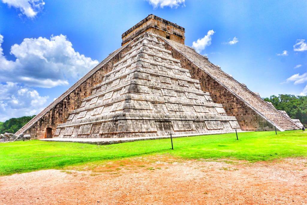 Chicen Itza Pyramid