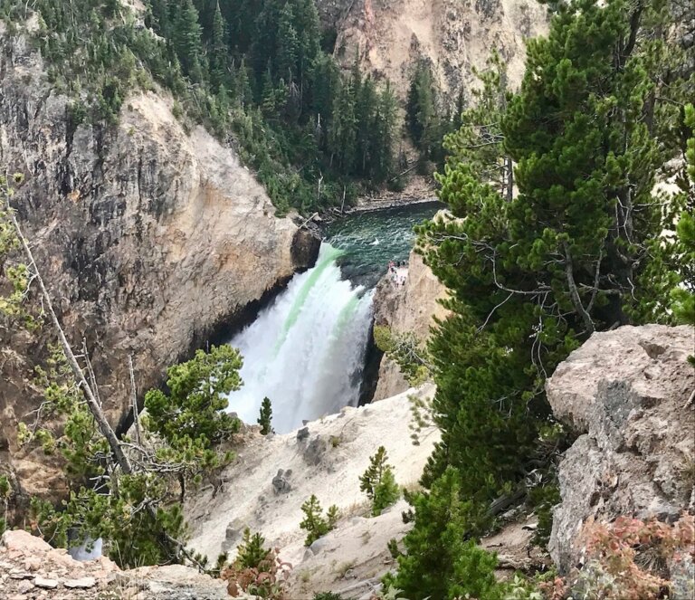 13 Epic Cabin Rentals near Yellowstone National Park for 2024 Explore