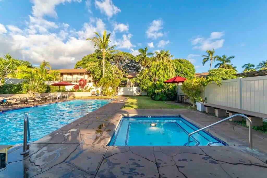 pool view