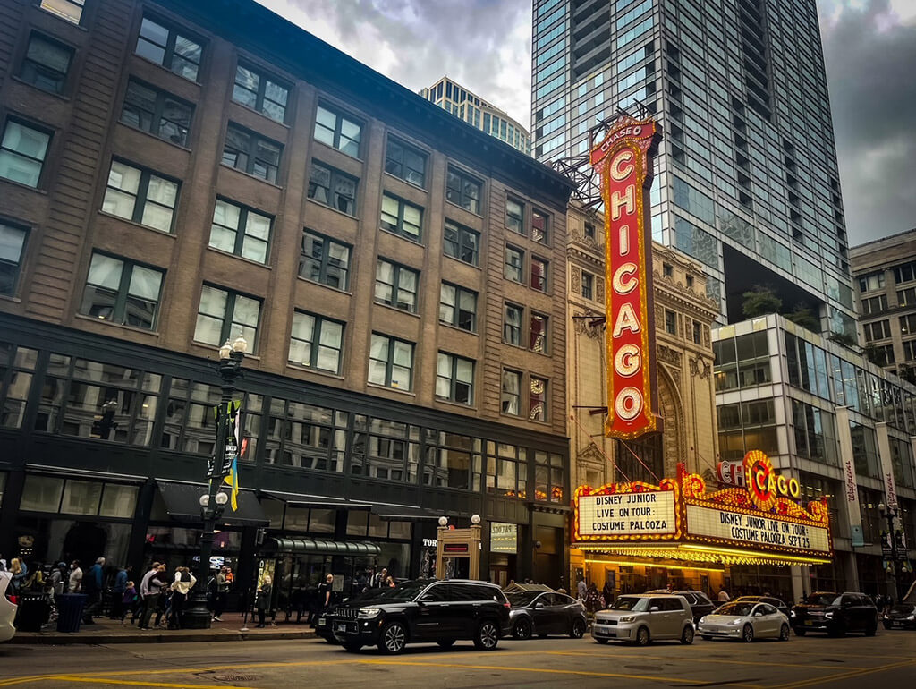 View from outside the Chicago Theater on cloudy day