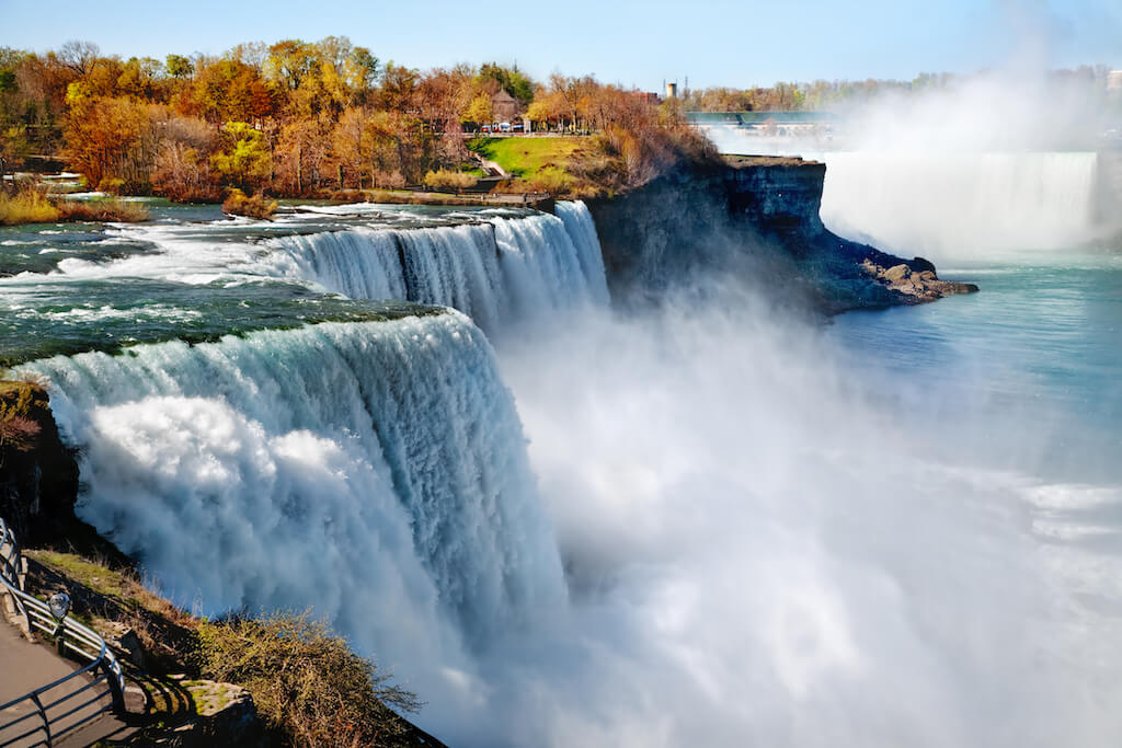 Niagara Falls with fall foliage