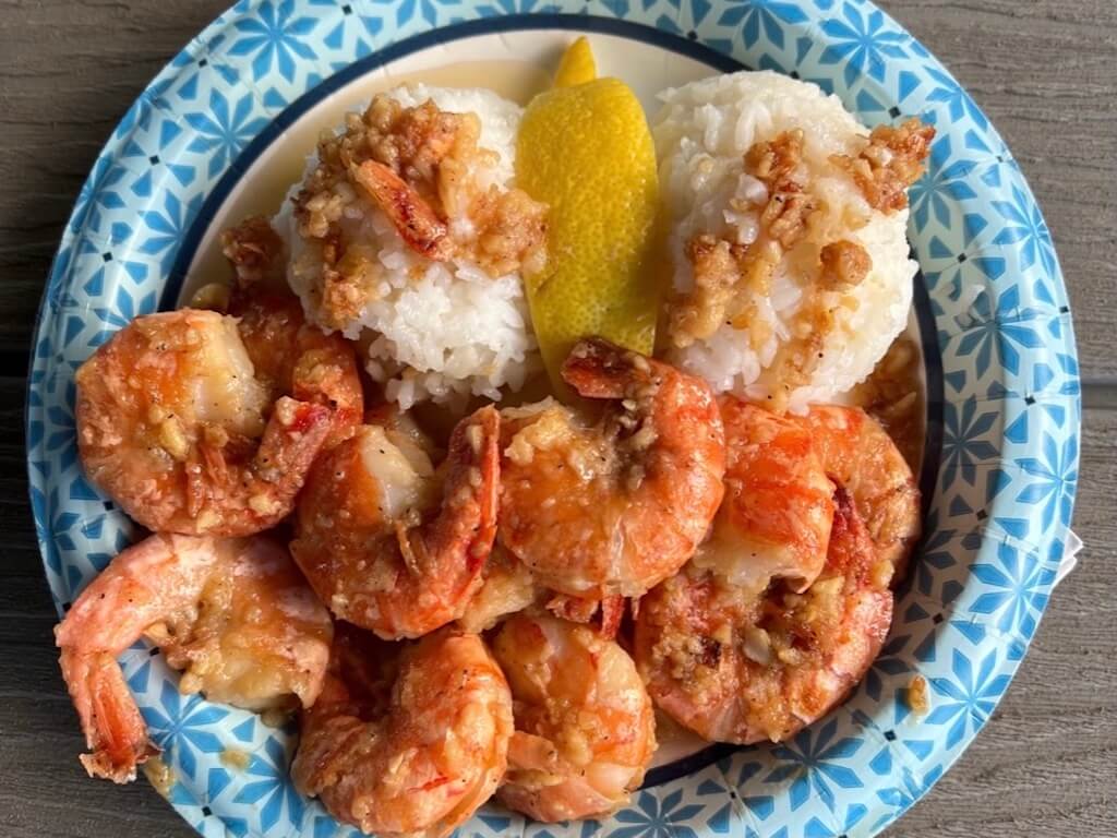 plate of shrimp and rice from shrimp truck on Oahu