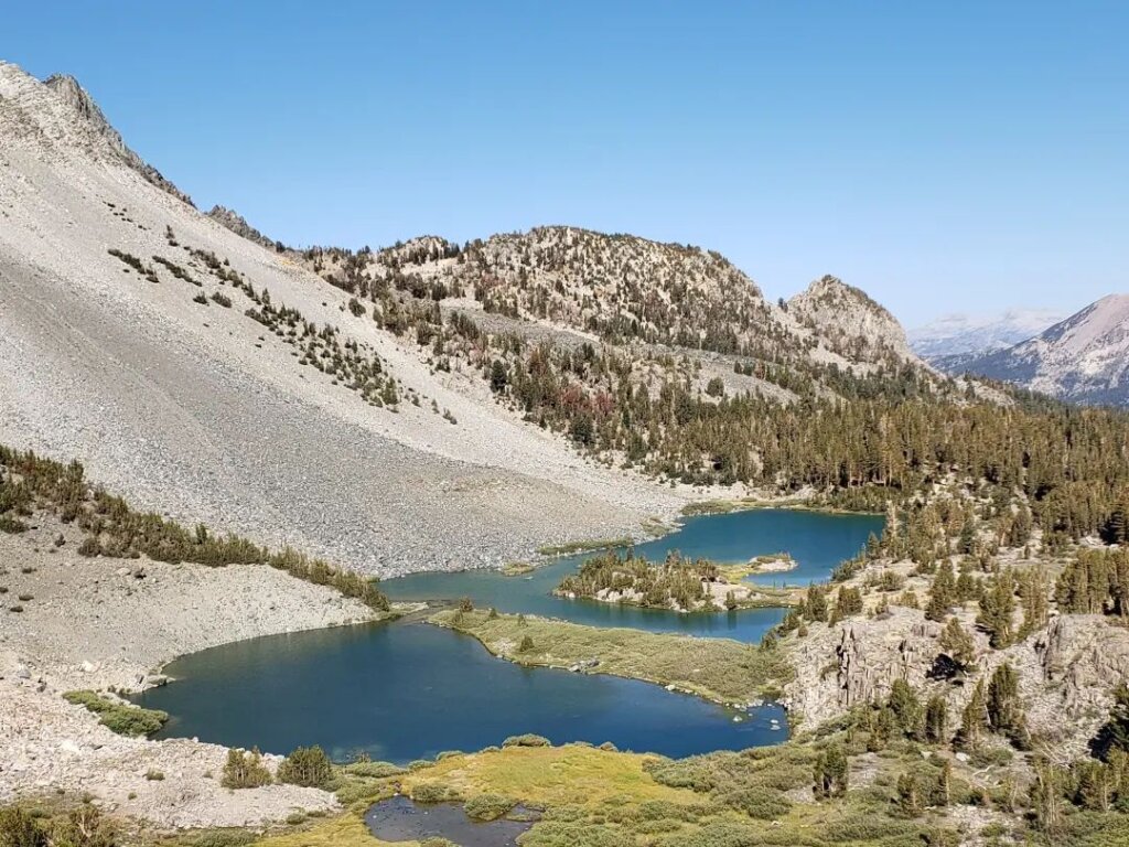 Mammoth Lakes with mountains